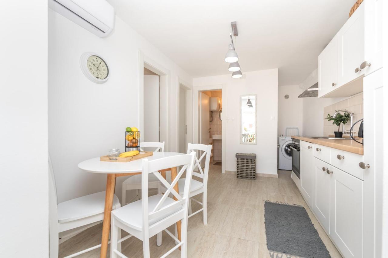 Apartment Tema Vir Ngoại thất bức ảnh