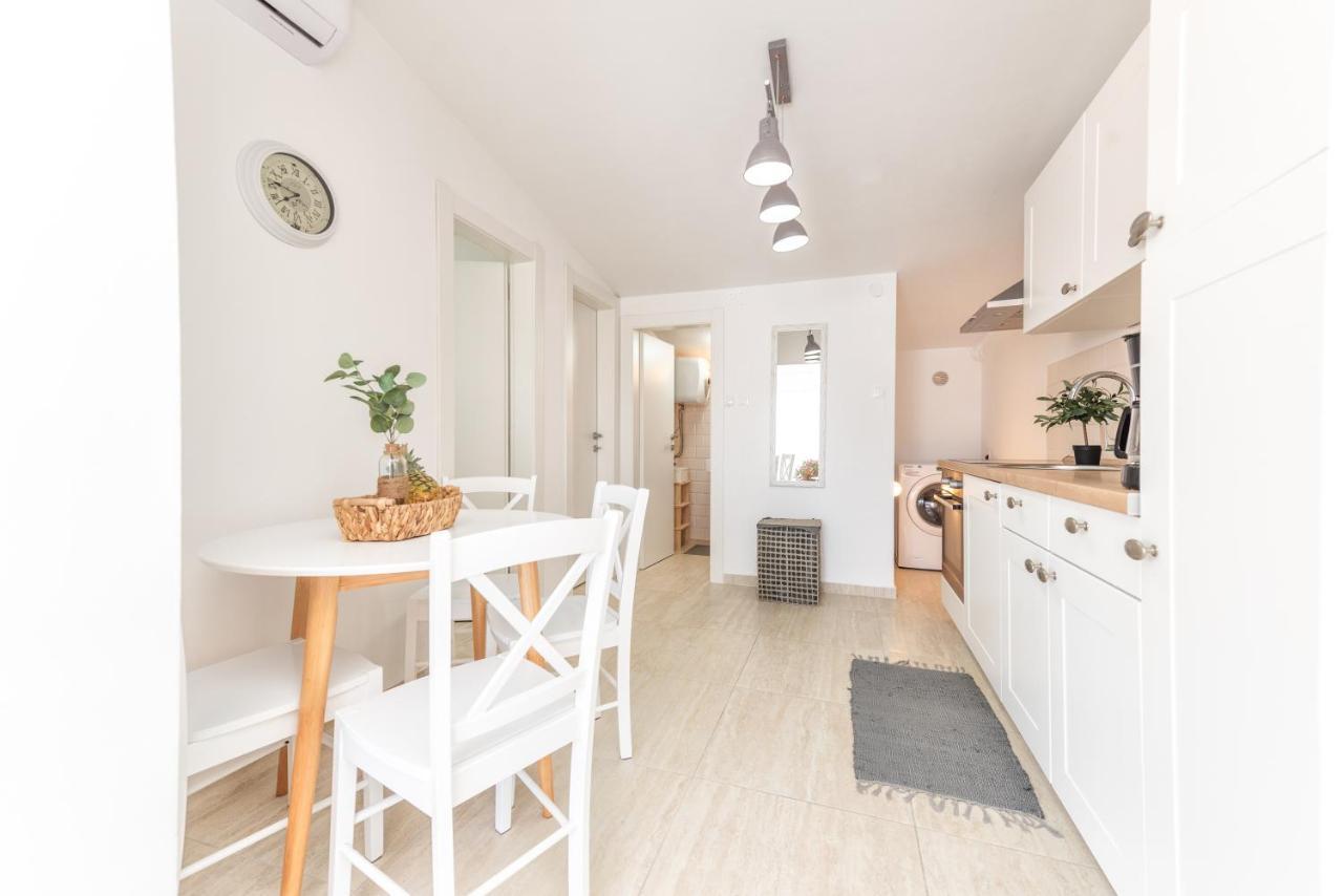 Apartment Tema Vir Ngoại thất bức ảnh