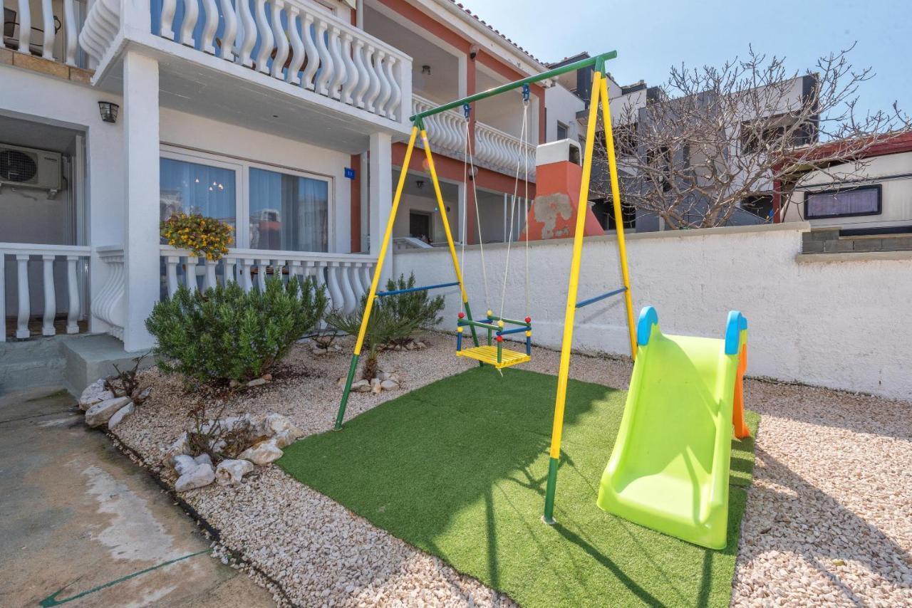 Apartment Tema Vir Ngoại thất bức ảnh