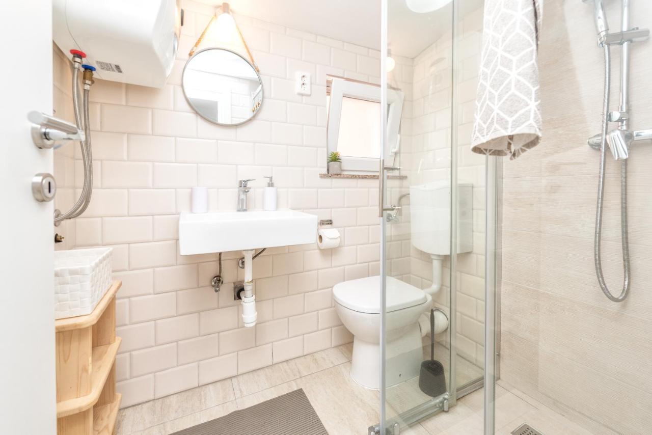 Apartment Tema Vir Ngoại thất bức ảnh