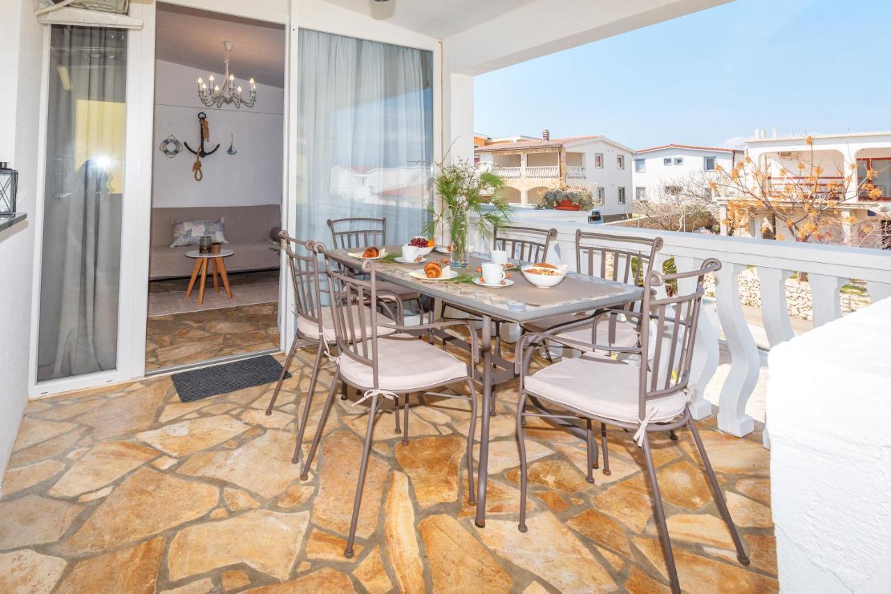 Apartment Tema Vir Ngoại thất bức ảnh