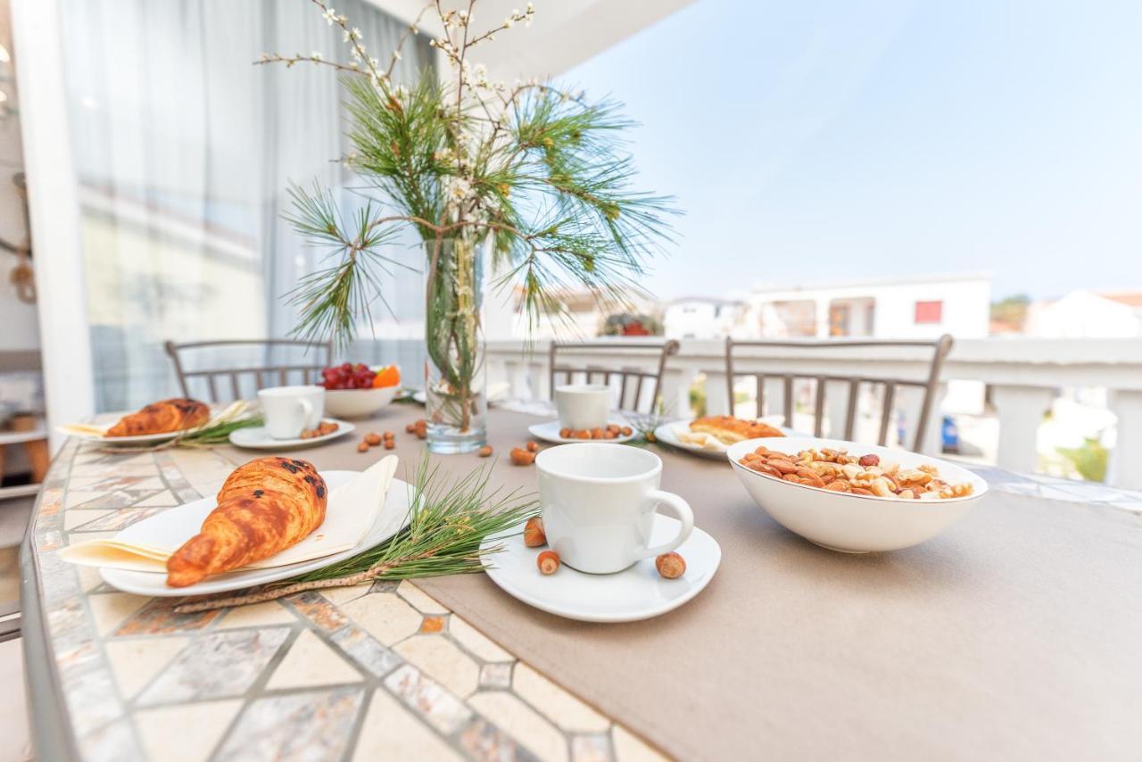 Apartment Tema Vir Ngoại thất bức ảnh